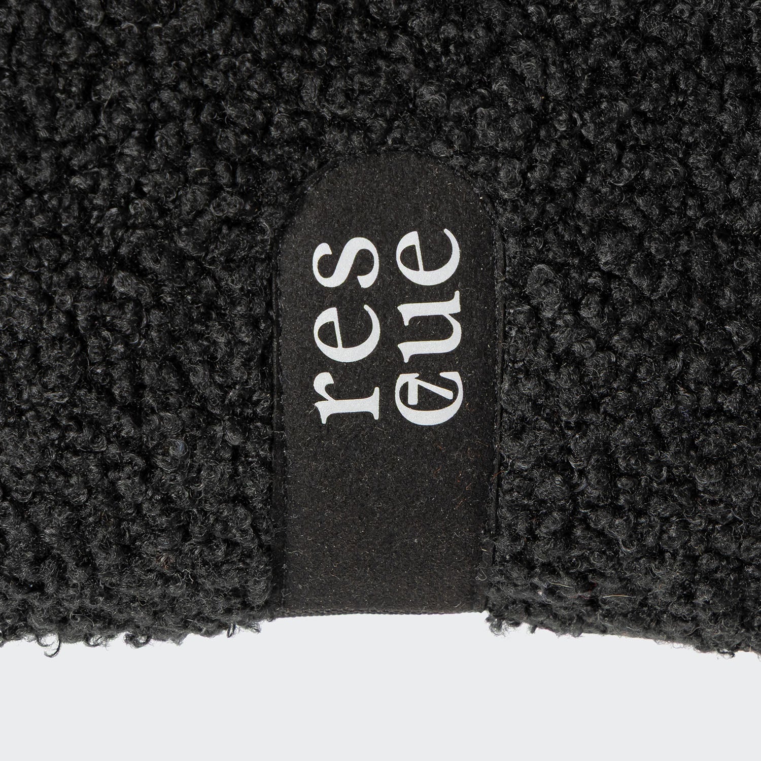 RESC7UE hundabæli -  Plush Black
